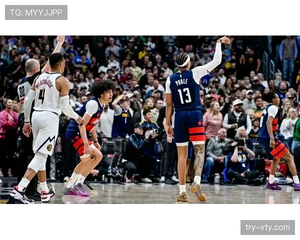 乔丹·普尔外线无球跑动助勇士拉开空间提升关键投篮效率