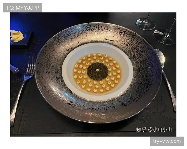 李诗沣训练完直接打车去米其林三星，这日子过得比偶像剧还离谱